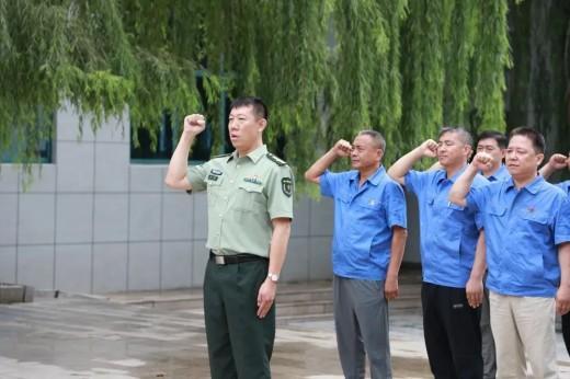 簡(jiǎn)篇-初心產(chǎn)發(fā)·紅心向黨 | 劉超:永葆戎裝底色 續(xù)寫(xiě)奮斗榮光(一)